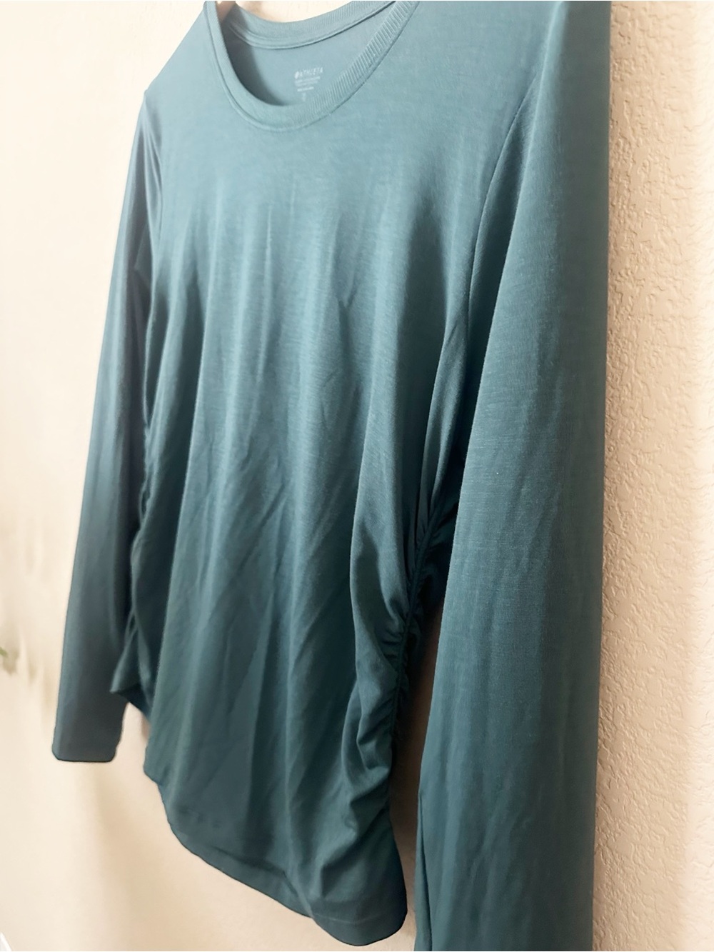 Athleta With Ease Cinch Top Bundle of 2 XL - Picture 4 of 15